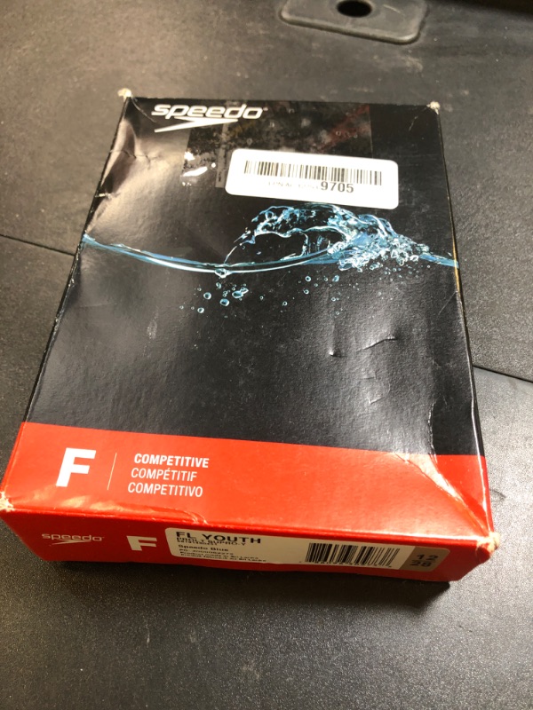 Photo 1 of Speedo Girls Swimsuit One Piece Prolt Super Pro Solid Youth Swim caps, Speedo Blue, 28 US 