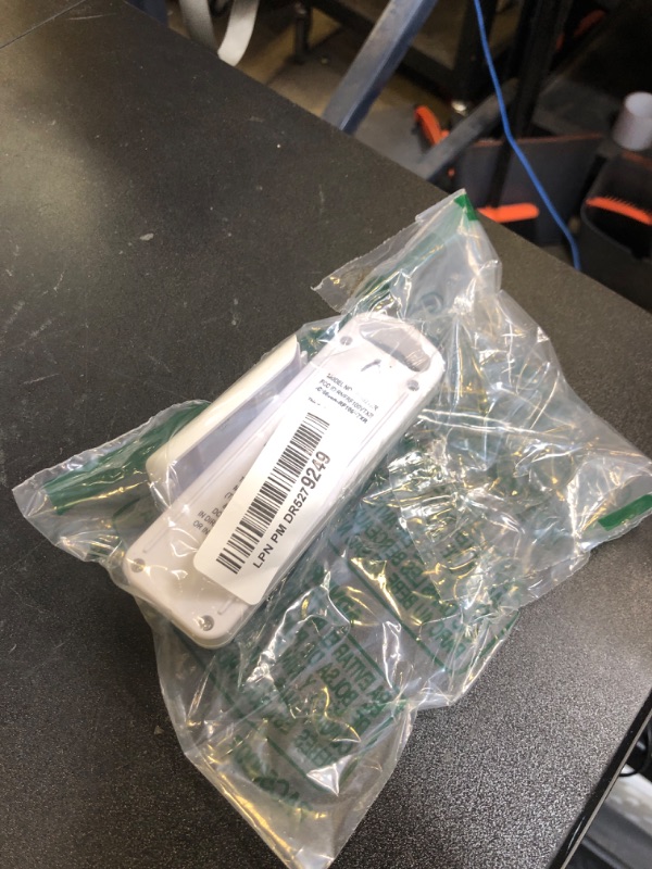 Photo 1 of AcuRite Wireless Indoor Outdoor Temperature and Humidity Sensor with A-B-C Switch (06002M / 592TXR)