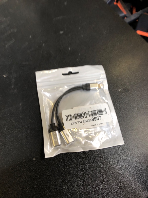 Photo 1 of Apple MFI Certified Headphone Adapter Lightning to Audio Jack Charger Extender Earphone Charging Splitter Compatible with Iphone 11 12mini pro max xs xr x se2 7 8plus for Ipad Air Cord Cable Converter