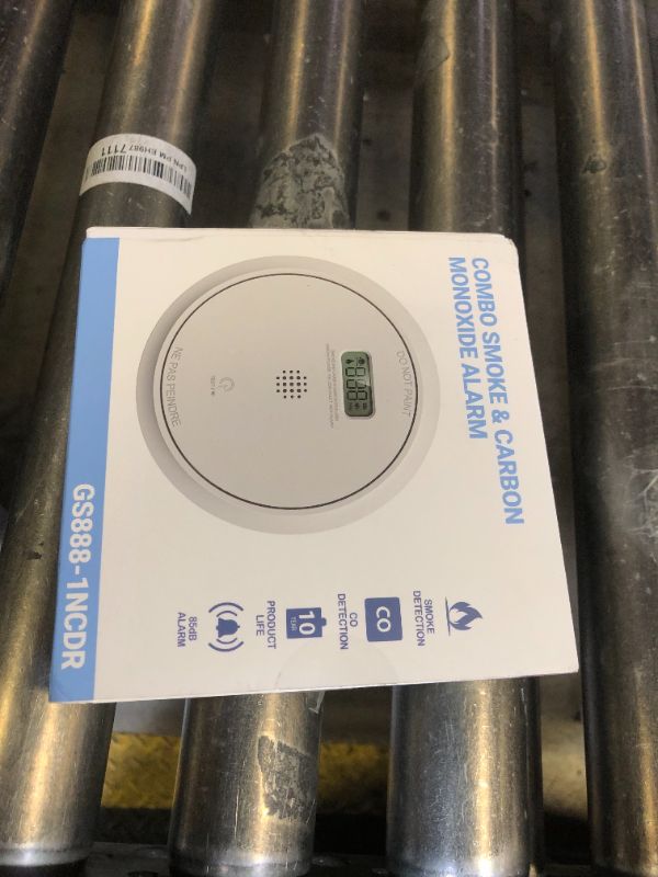 Photo 1 of And Carbon Monoxide Detector Combo 10 Year Battery, Dual Sensor Smoke Alarm Carbon Monoxide Detector with LCD Display for Home, 1 Pack