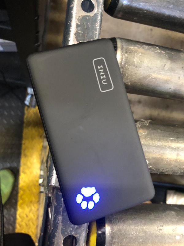 Photo 1 of portable battery 