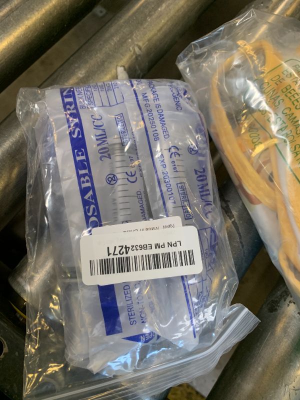 Photo 1 of 20ml Syringe for Liquid, Oral, Scientific Labs, Measurement, Dispensing, with Cap- 3 Pack 20ml Syringes