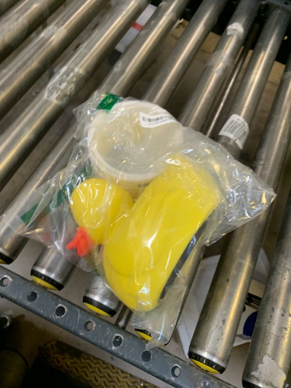 Photo 1 of Pool Chlorine Floater, Large Capacity Floating Chlorine Dispenser Fits Up to 5 Pc 3-Inch Chemical Tablets,Adjustable Flow, Heavy-Duty Plastic-Anti-Aging,Top Vacuum Design- Prevent sinkin(Duck)