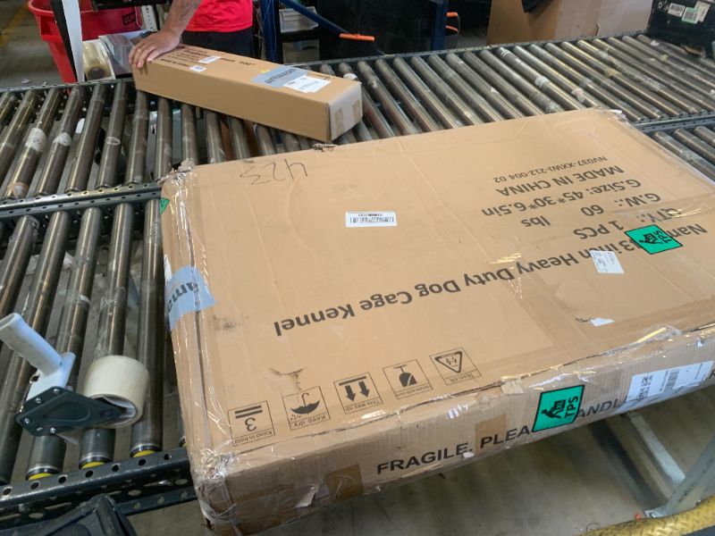 Photo 1 of  43" Heavy Duty Dog Crate