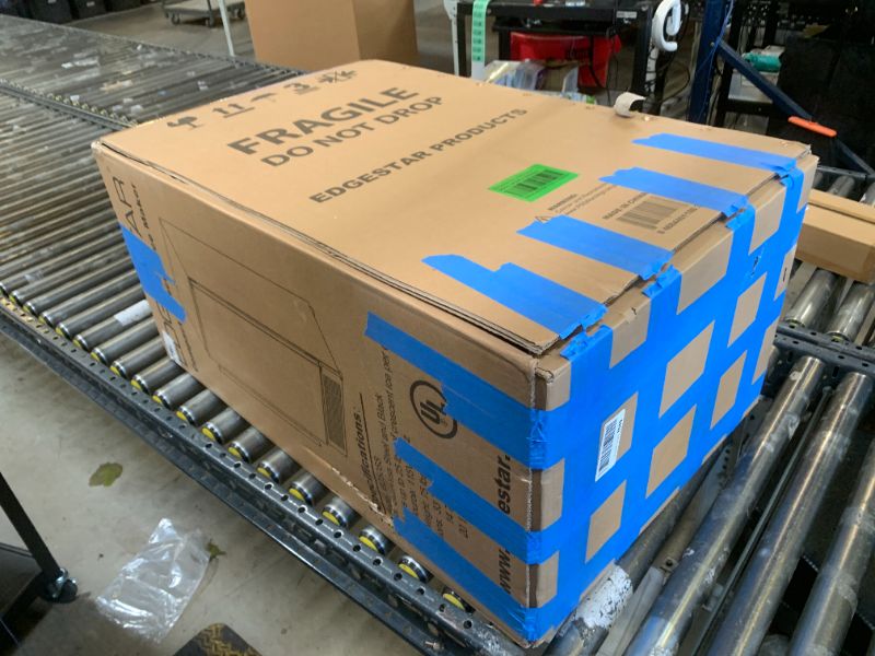 Photo 1 of EdgeStar IB250SS 15 Inch Wide 20 Lb. Built-In Ice Maker with 25 Lbs. Daily Ice Production - No Drain Required