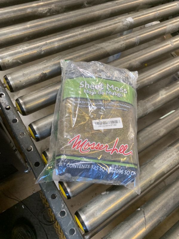 Photo 1 of Mosser Lee ML0460 Natural Green Sheet Moss, 325 sq. in.