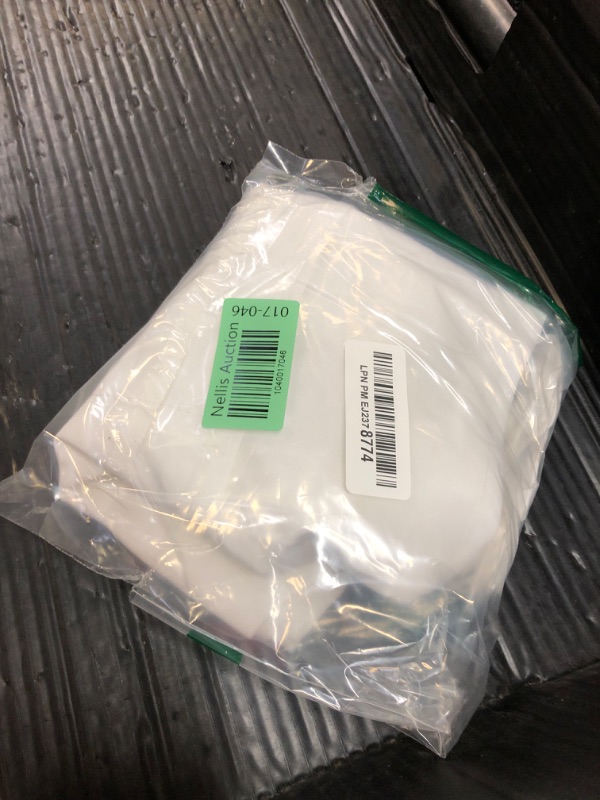 Photo 1 of Utopia Wear 4 Pack Server Apron with 3 Pockets, Waist Apron for Waiter Waitress, 12 Inches, White
