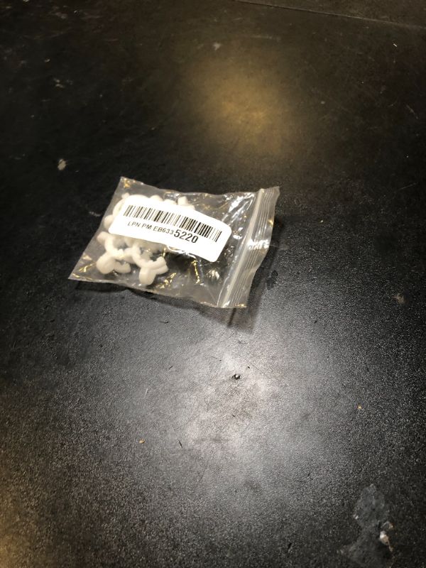 Photo 1 of uxcell Lab Joint Clip Plastic Clamp Mounting Clips for 14/20 or 14/35 Glass Taper Joints Laboratory Connector White 5Pcs