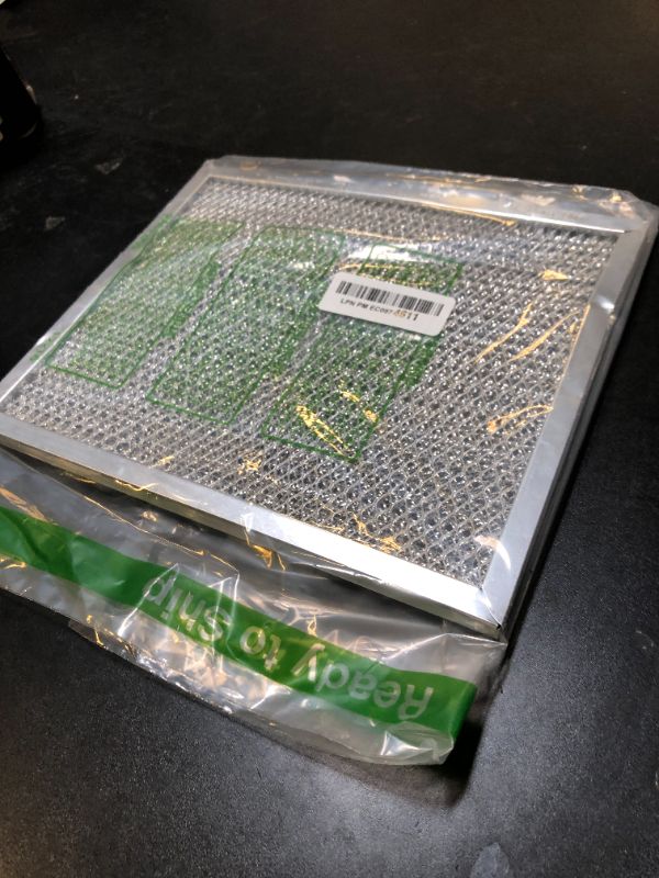 Photo 1 of Air Filter Factory Replacement For 41F, 97007696, 97005687 Broan Nutone Range Hood Grease Mesh Charcoal Carbon Combo - Filter Size 8.75 x 10.5 x .44 Inches ITEM BENT
