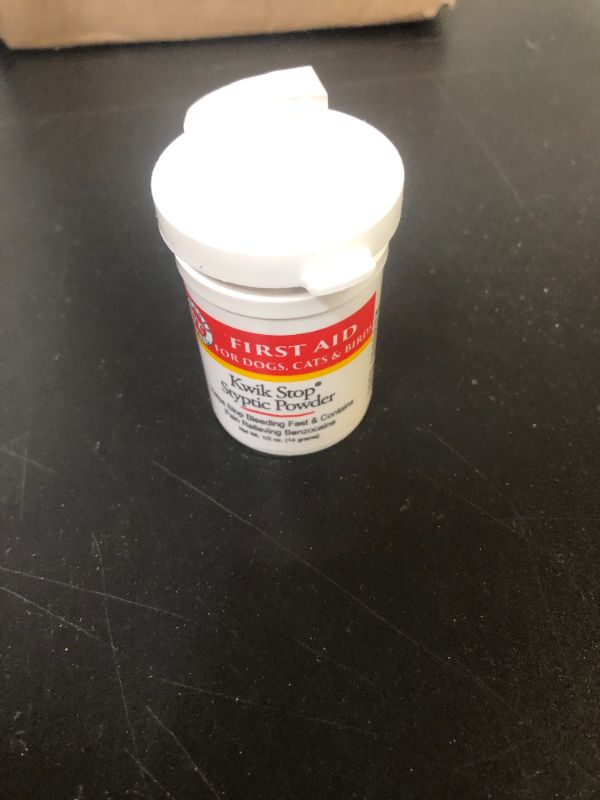 Photo 1 of Miracle Care Kwik Stop Styptic Powder For Dogs, Cats and Birds, 0.5 Ounce, Fast Acting Blood Stop Powder with Pain Relieving Benzocaine