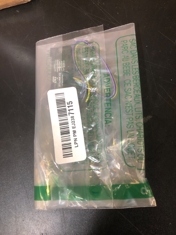 Photo 1 of HiLetgo ST-Link V2 Emulator Downloader Programmer STM32F103C8T6 STM8 STM32 with Cable (Random Color)