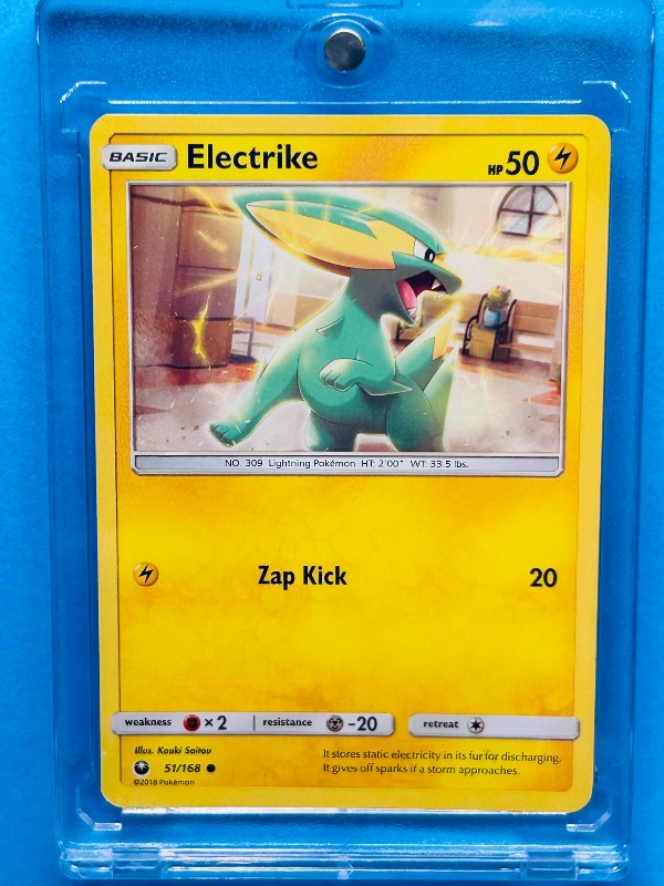 Photo 1 of 025031…Electrike Pokemon card in hard plastic case