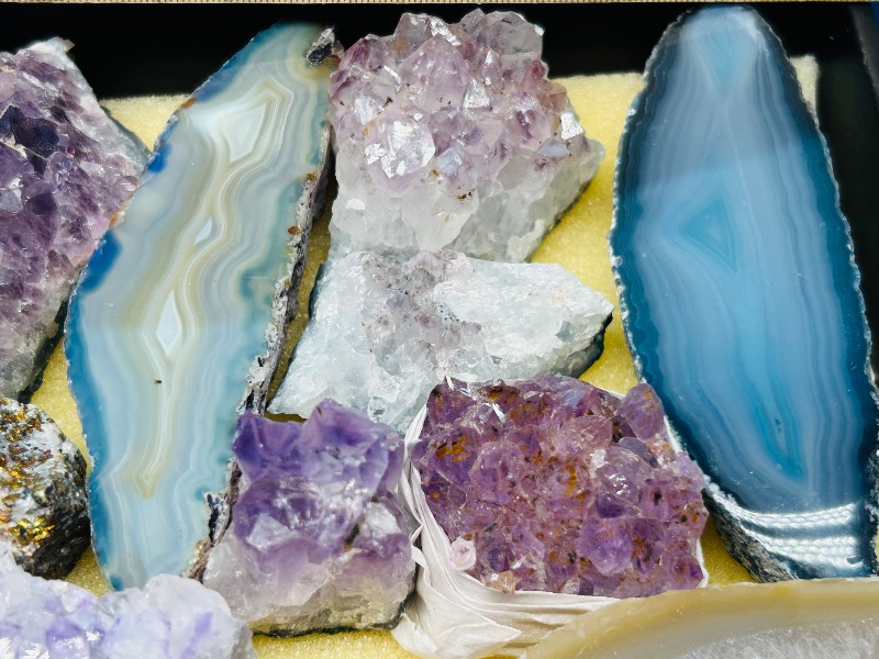 Photo 1 of 025099…rock collection- agates, amethyst, quartz 
