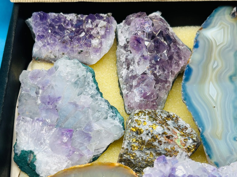 Photo 1 of 025099…rock collection- agates, amethyst, quartz 