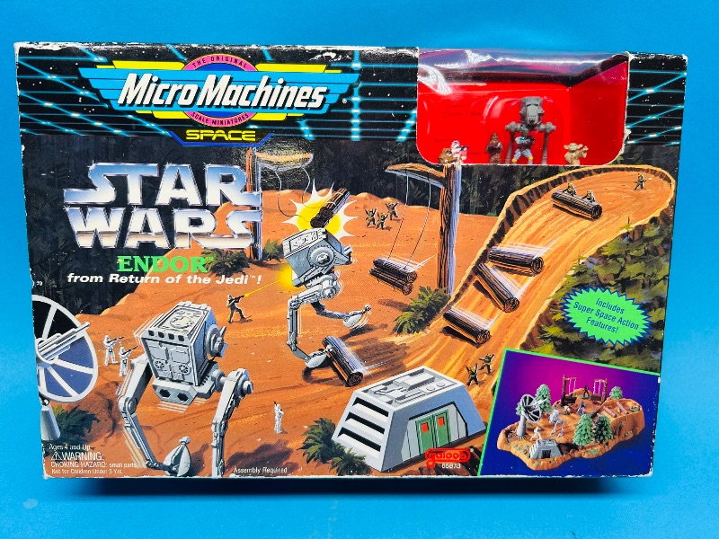 Photo 1 of 025115…vintage 1993 Star Wars Micro Machines Endor