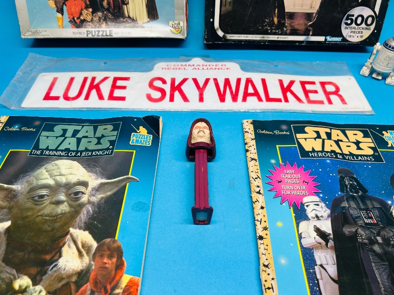 Photo 1 of 025119…vintage Star Wars books, puzzles, figures, etc. missing pieces unknown 