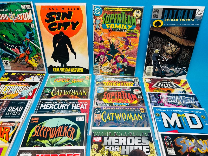 Photo 1 of 025154…final sale no returns/refunds-30 comics in plastic sleeves 