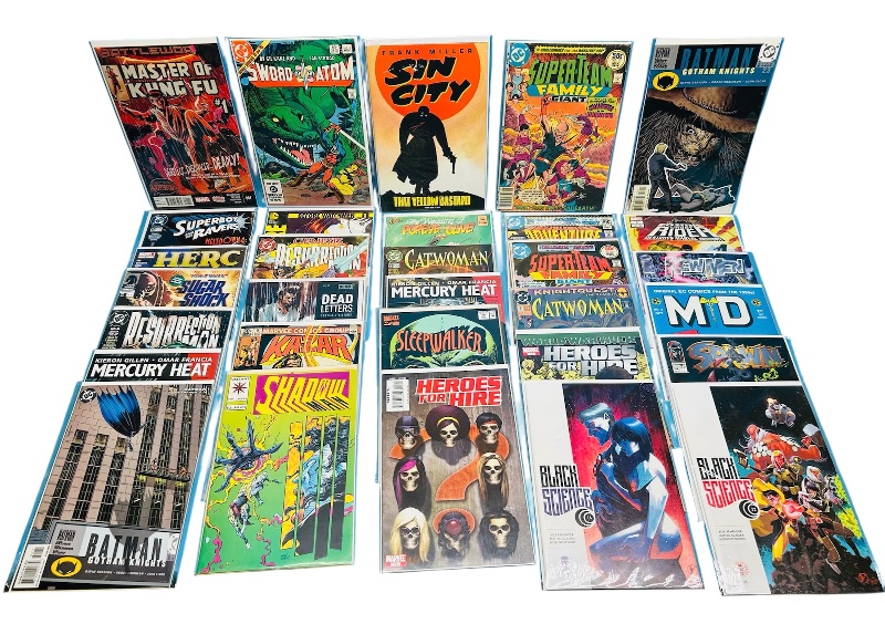 Photo 1 of 025154…final sale no returns/refunds-30 comics in plastic sleeves 