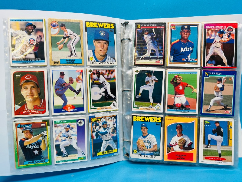 Photo 1 of 025157… final sale no returns/refunds-360 mixed baseball cards in binder 