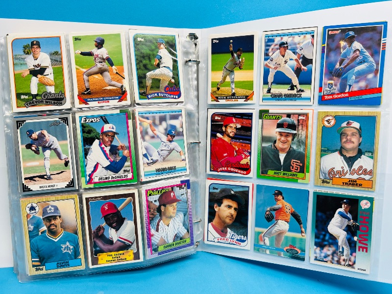 Photo 1 of 025157… final sale no returns/refunds-360 mixed baseball cards in binder 