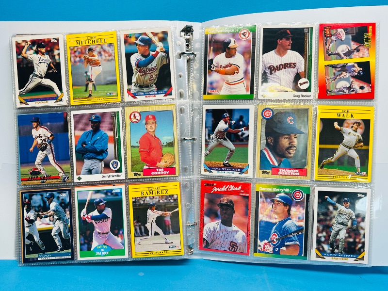 Photo 1 of 025219… final sale no returns/refunds-270 mixed baseball cards in binder