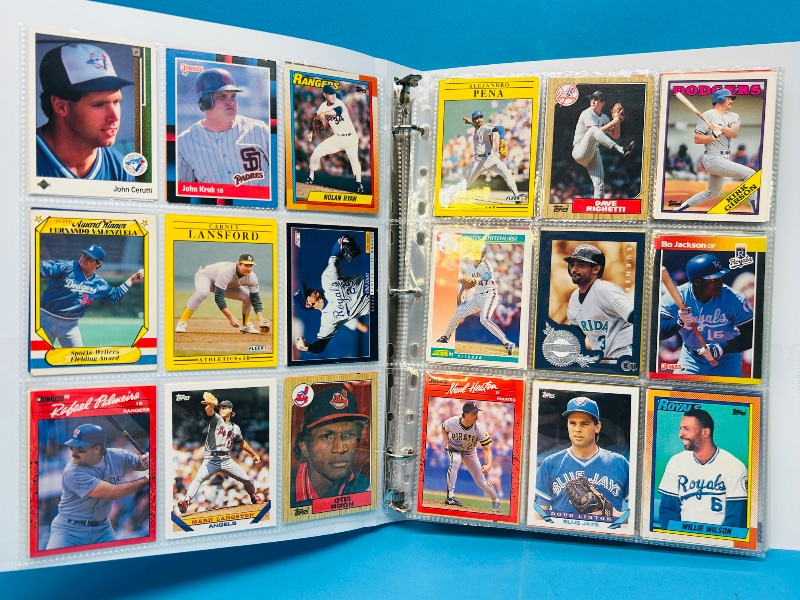 Photo 1 of 025219… final sale no returns/refunds-270 mixed baseball cards in binder