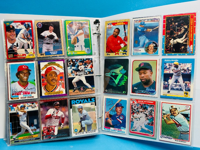 Photo 1 of 025222… final sale no returns/refunds-360 mixed baseball cards in binder
