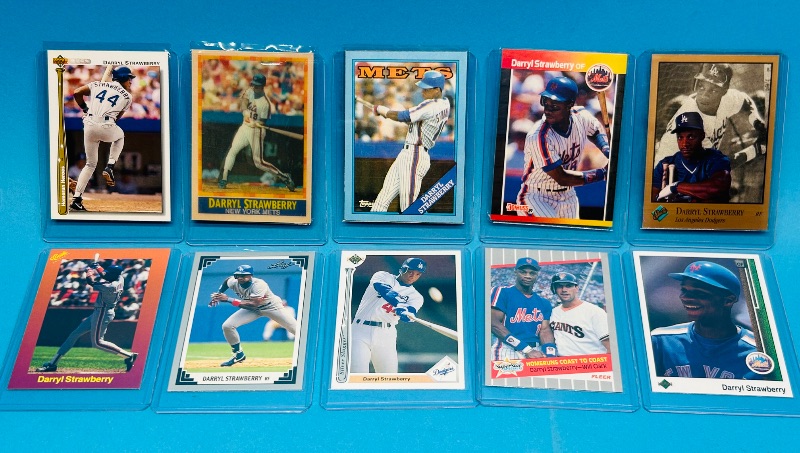 Photo 1 of 025233…Darryl strawberry  cards in hard plastic sleeves 