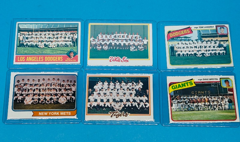 Photo 1 of 025287… 6 vintage team checklist cards from the 1970’s in hard plastic sleeves 