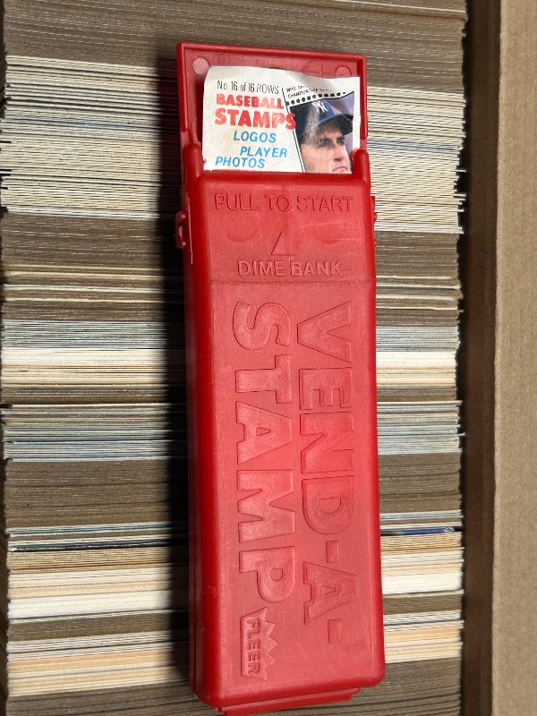Photo 1 of 025327…final sale no refunds/returns 4000+ mixed baseball cards in boxes