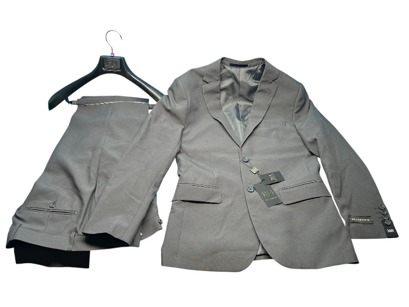 Photo 1 of 025349…Braveman size 38R suit jacket and pants - like new condition 