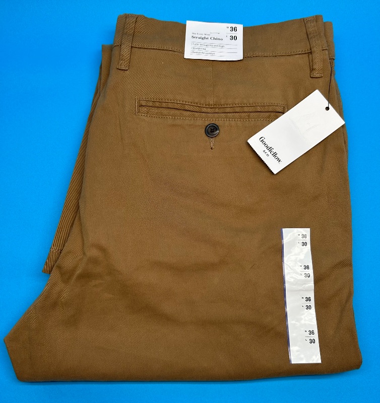 Photo 1 of 025359…mens Goodfellow W36 L30 straight chino pants-like new condition 