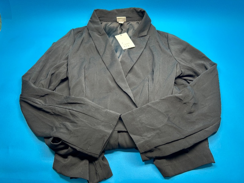 Photo 1 of 025366…ladies size s long sleeve jumpsuit -like new condition 