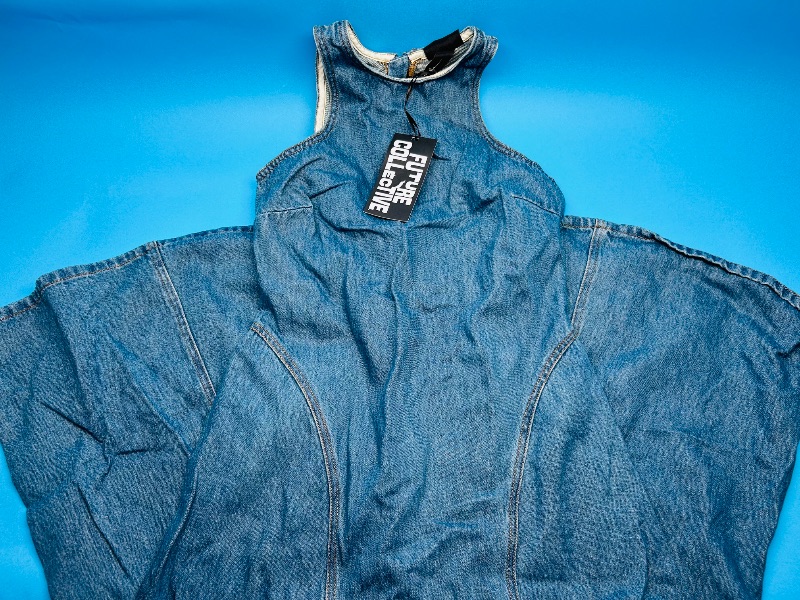 Photo 1 of 025393…ladies size 4 racer back denim dress - like new condition 