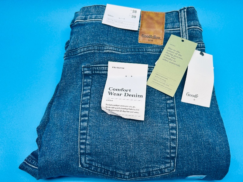 Photo 1 of 025407… Goodfellow comfort wear denim W38 L30--like new condition 