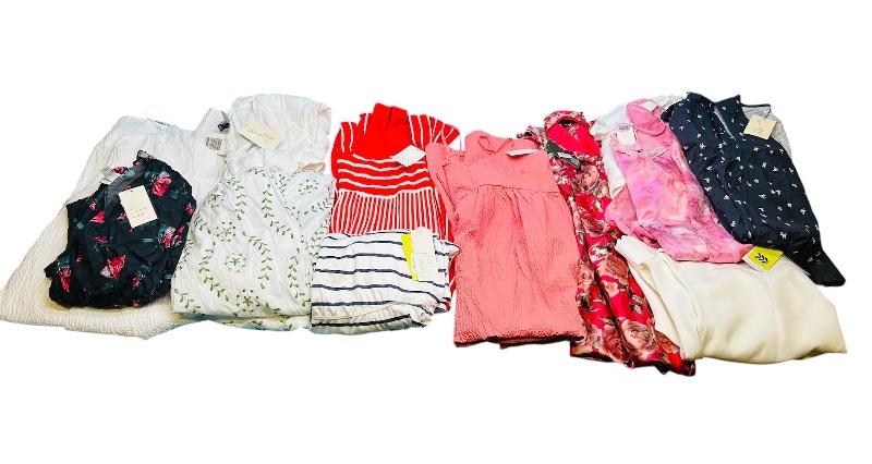 Photo 1 of 025418… …final sale no returns/refunds-12 ladies dresses all sizes -like new condition