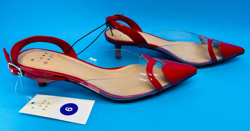 Photo 1 of 025433…size 6 heels  - like new condition 