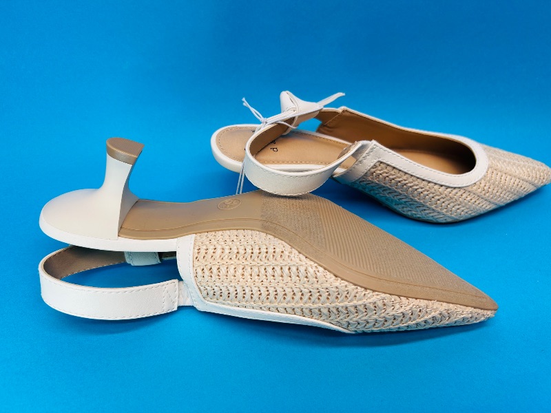 Photo 1 of 025444…size 6.5 heels  - like new condition 