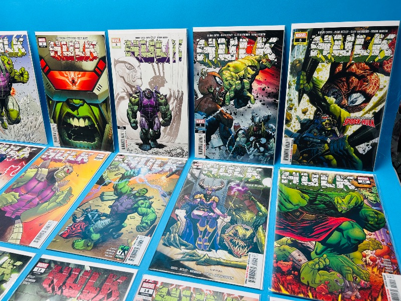 Photo 1 of 025503…Hulk #1-14 and #1 comics in plastic sleeves 