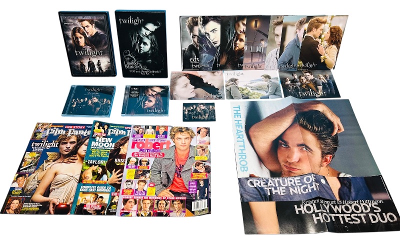 Photo 1 of 025517…Twilight DVD,  photos, CD’s,  magazines, and posters