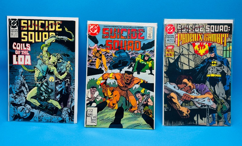 Photo 1 of 025538…3 suicide squad  comics in plastic sleeves 