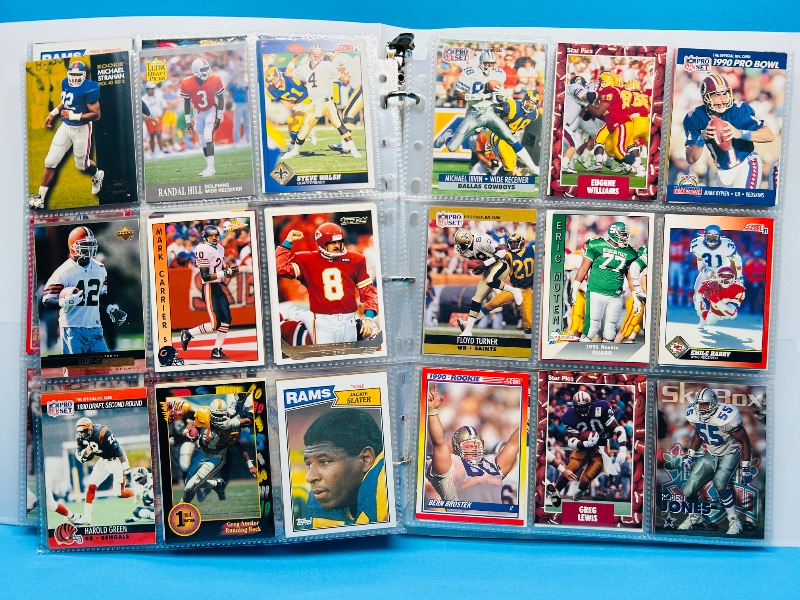 Photo 1 of 025579…final sale no return/refund-270 mixed football cards in binder