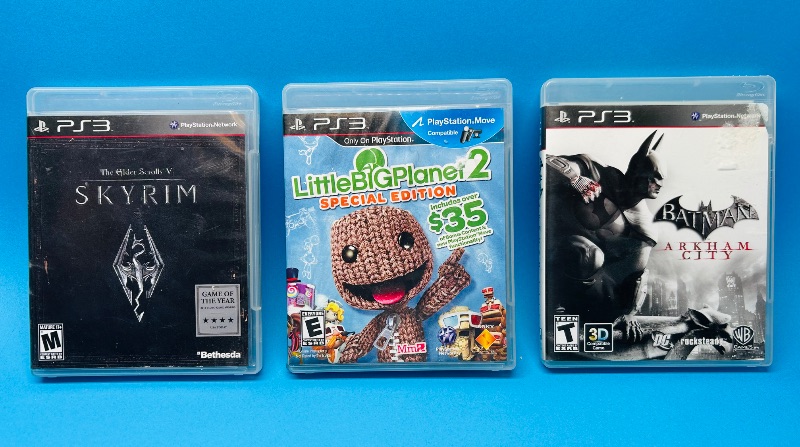 Photo 1 of 025607…3 PS3 game discs 