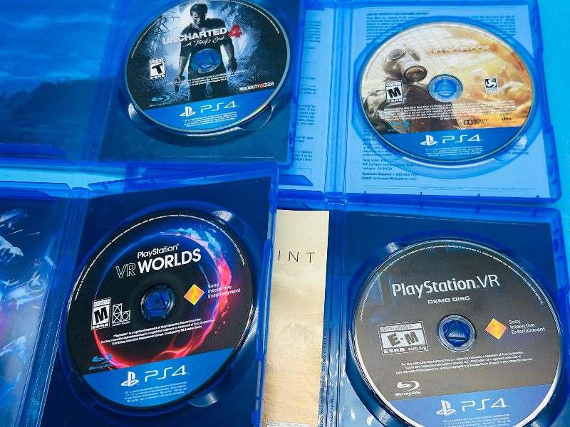 Photo 1 of 025622… 4 PS4 game discs 