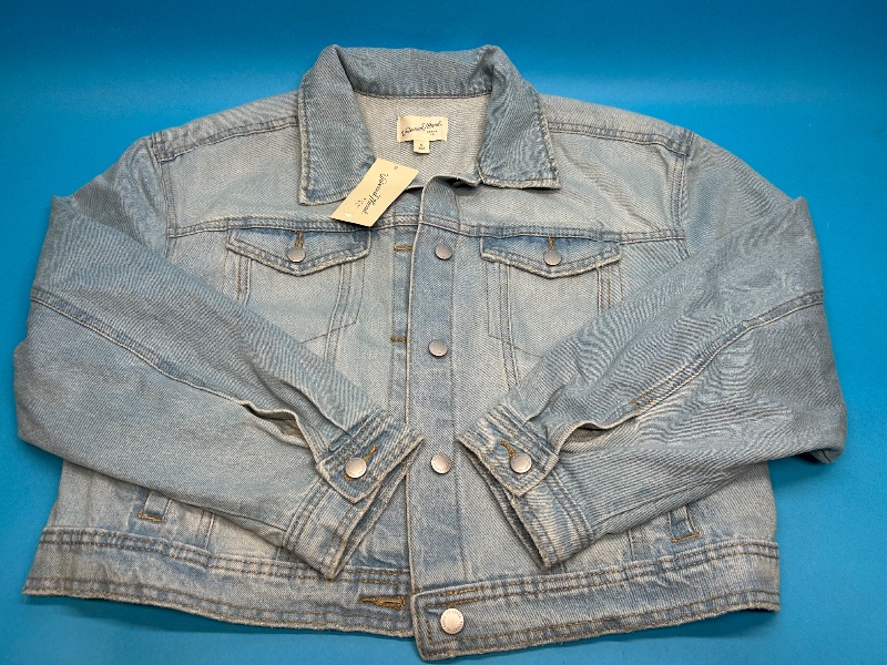 Photo 1 of 025651…ladies size XL Jean jacket - like new condition 