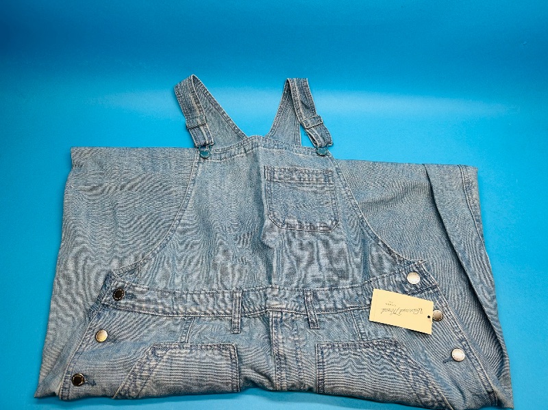 Photo 1 of 025670… size 17 jean bibs - like new condition