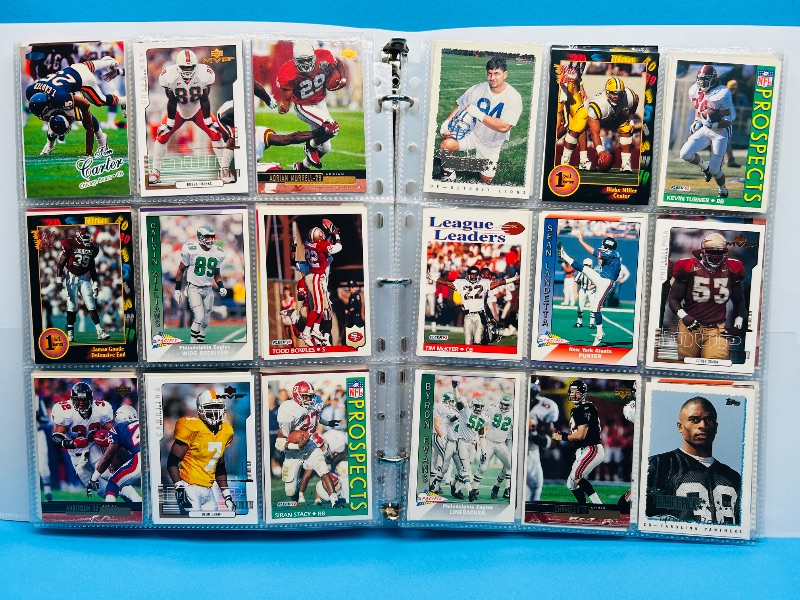 Photo 1 of 025718… final sale no return/refund -270 mixed football cards in binder