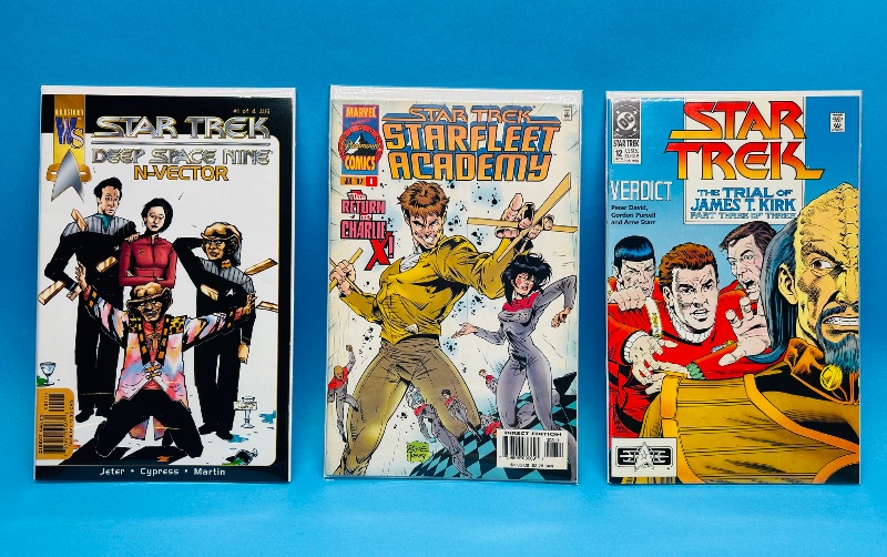 Photo 1 of 025797… 3 Star Trek comics in plastic sleeves 