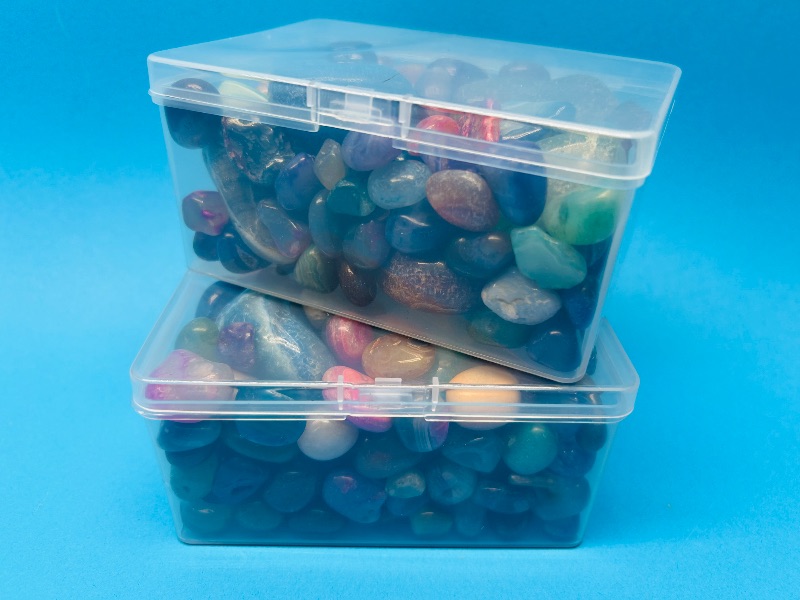 Photo 1 of 025832…2 boxes of polished rocks
