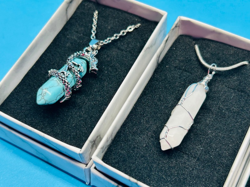 Photo 1 of 025835…4 pendants on 18-25” various chains in gift boxes